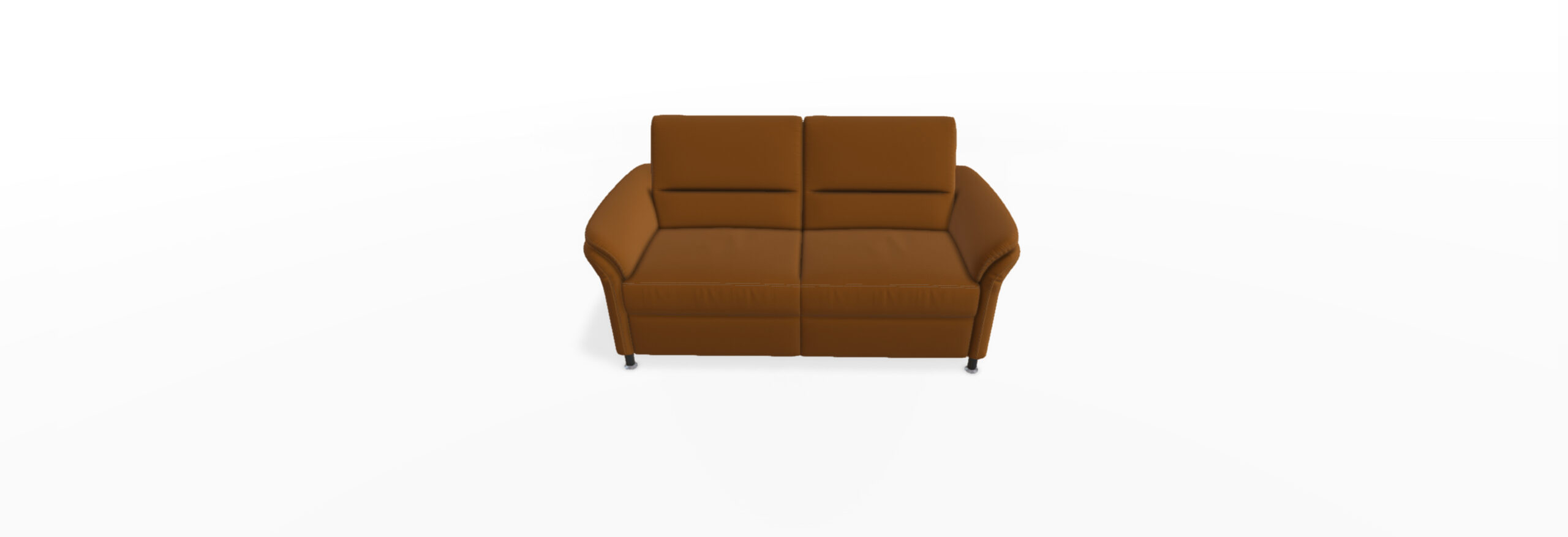 Braune, gepolsterte Zweisitzcouch auf weißem Hintergrund.