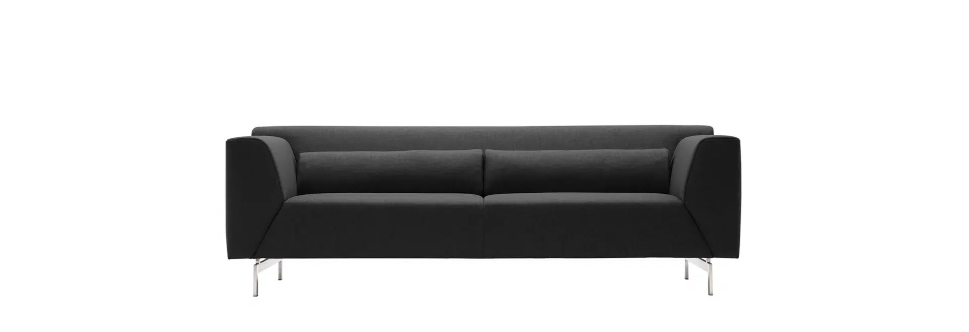 Modernes schwarzes Sofa mit Metallbeinen.