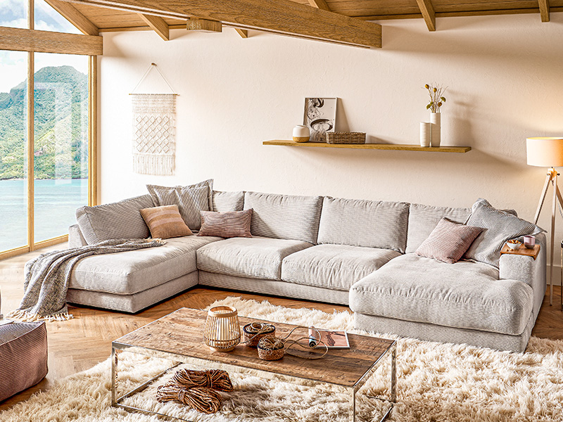 XXL-Sofa mit Tiefe & Komfort