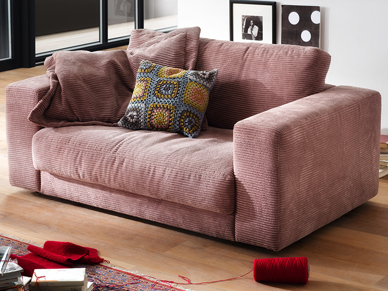 Kleines Sofa und trotzdem viel Platz zum Relaxen
